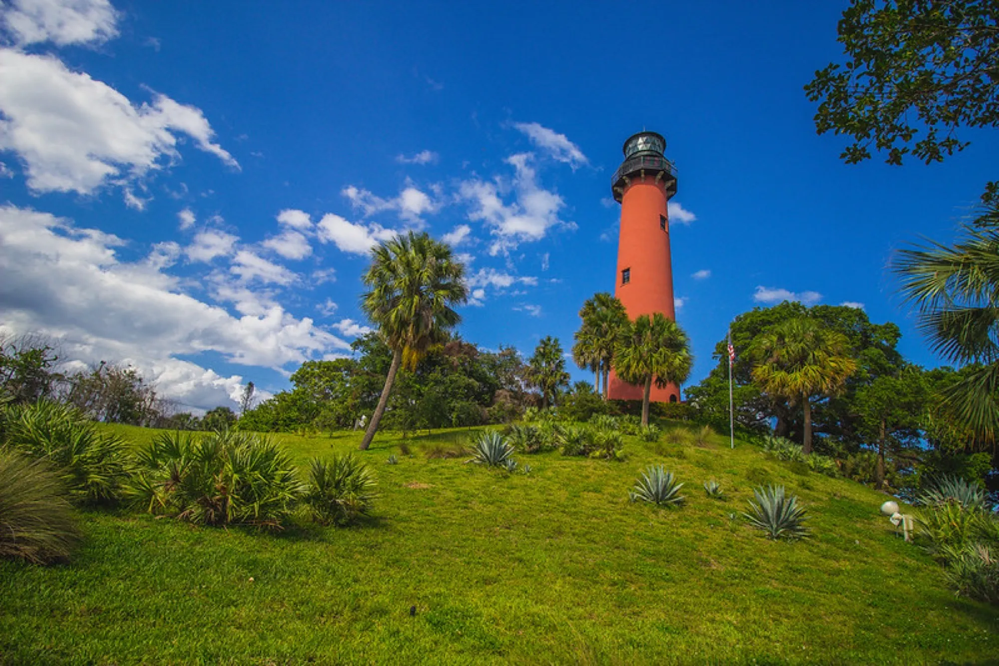 Jupiter Inlet Lighthouse. Misc photography, South Florida.